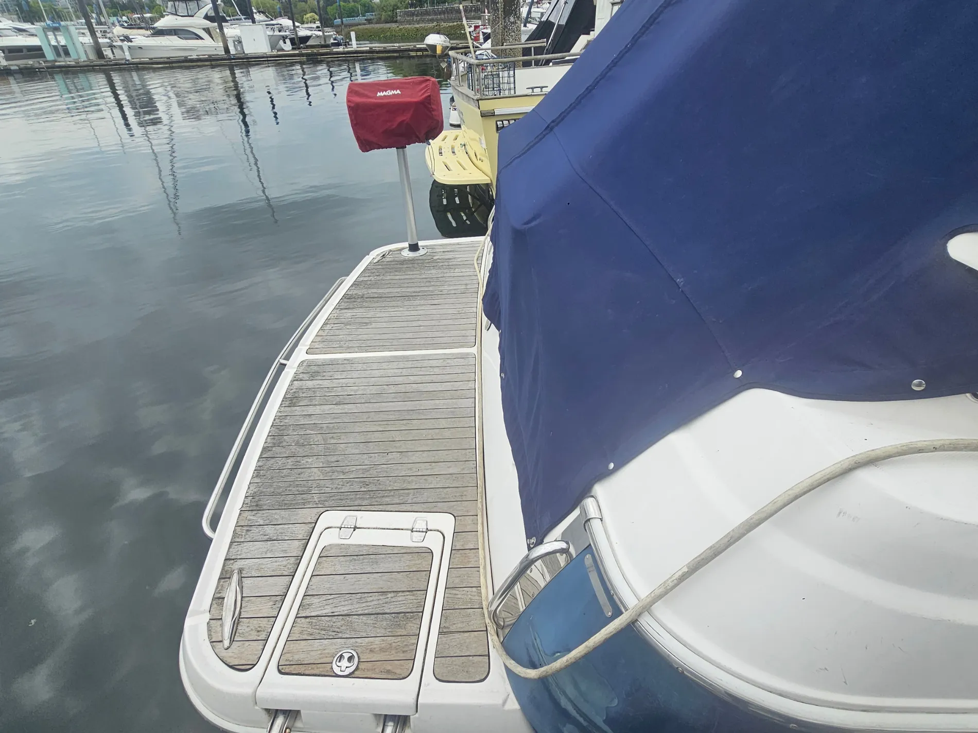 Pre-Owned 2007 Regal 3760 Commodore for Sale | Vancouver, BC | M&P Yacht Centre | 6840e7fb8b846d76a40da5b3