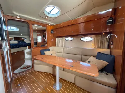 Pre-Owned 2007 Regal 3760 Commodore for Sale | Vancouver, BC | M&P Yacht Centre | 6840e7fb8b846d76a40da5b3
