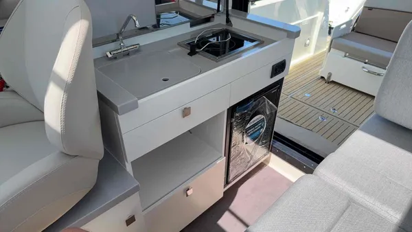 2025 Bayliner T29 Trophy Explorer OB-17