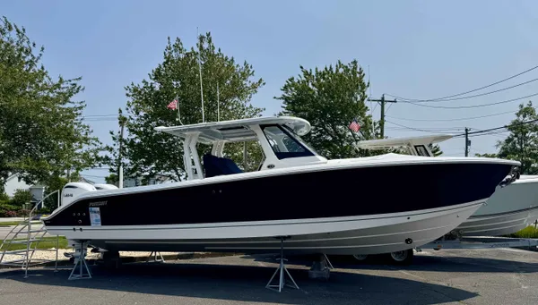 2025 Pursuit S 328