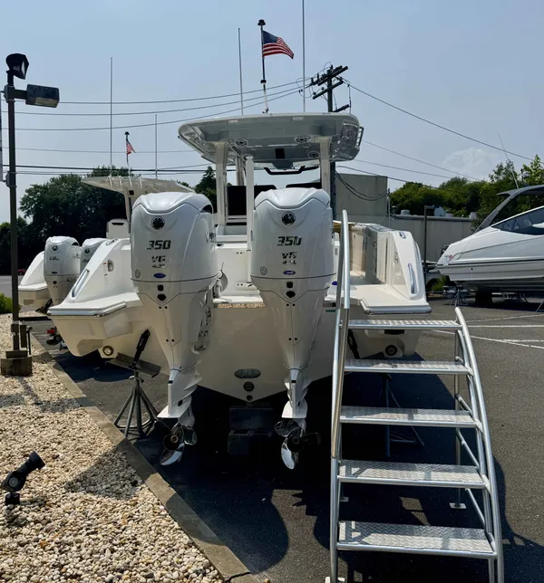 2025 Pursuit S 328 detail image 4