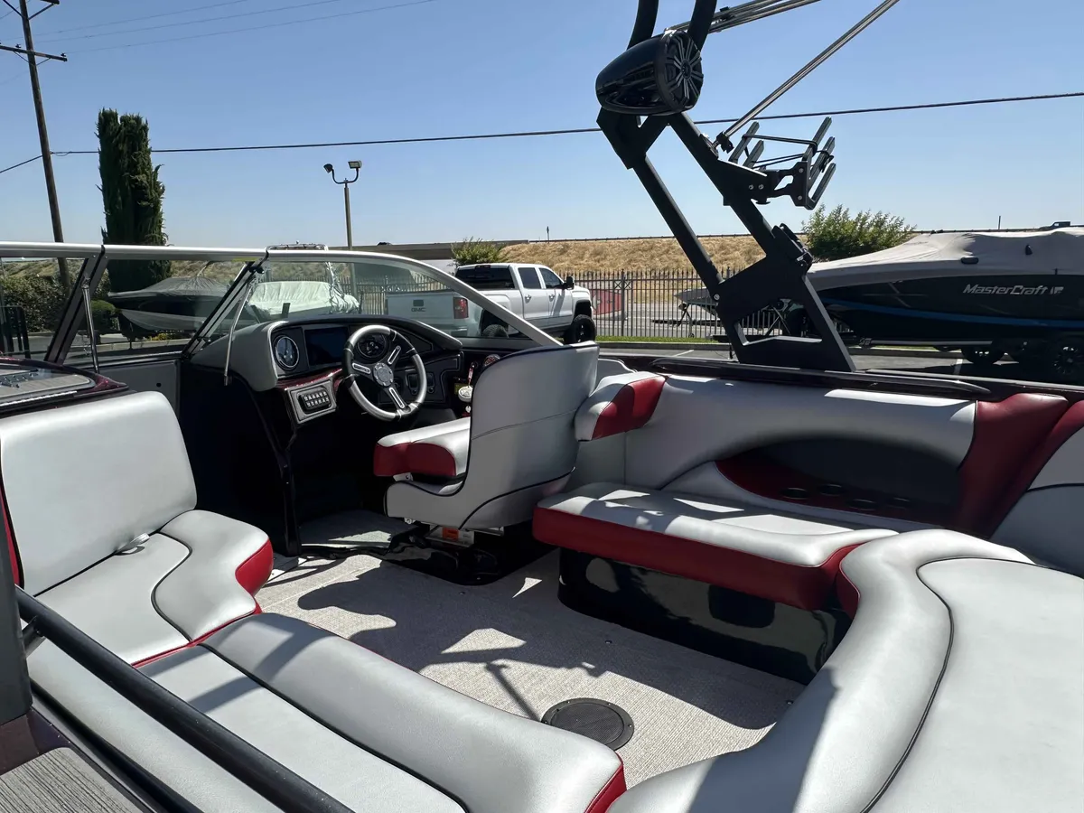 2024 Sanger V215 SX-11