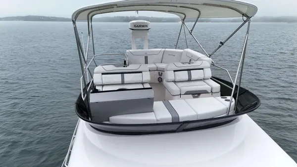2025 Regal 38 FXO detail image 11