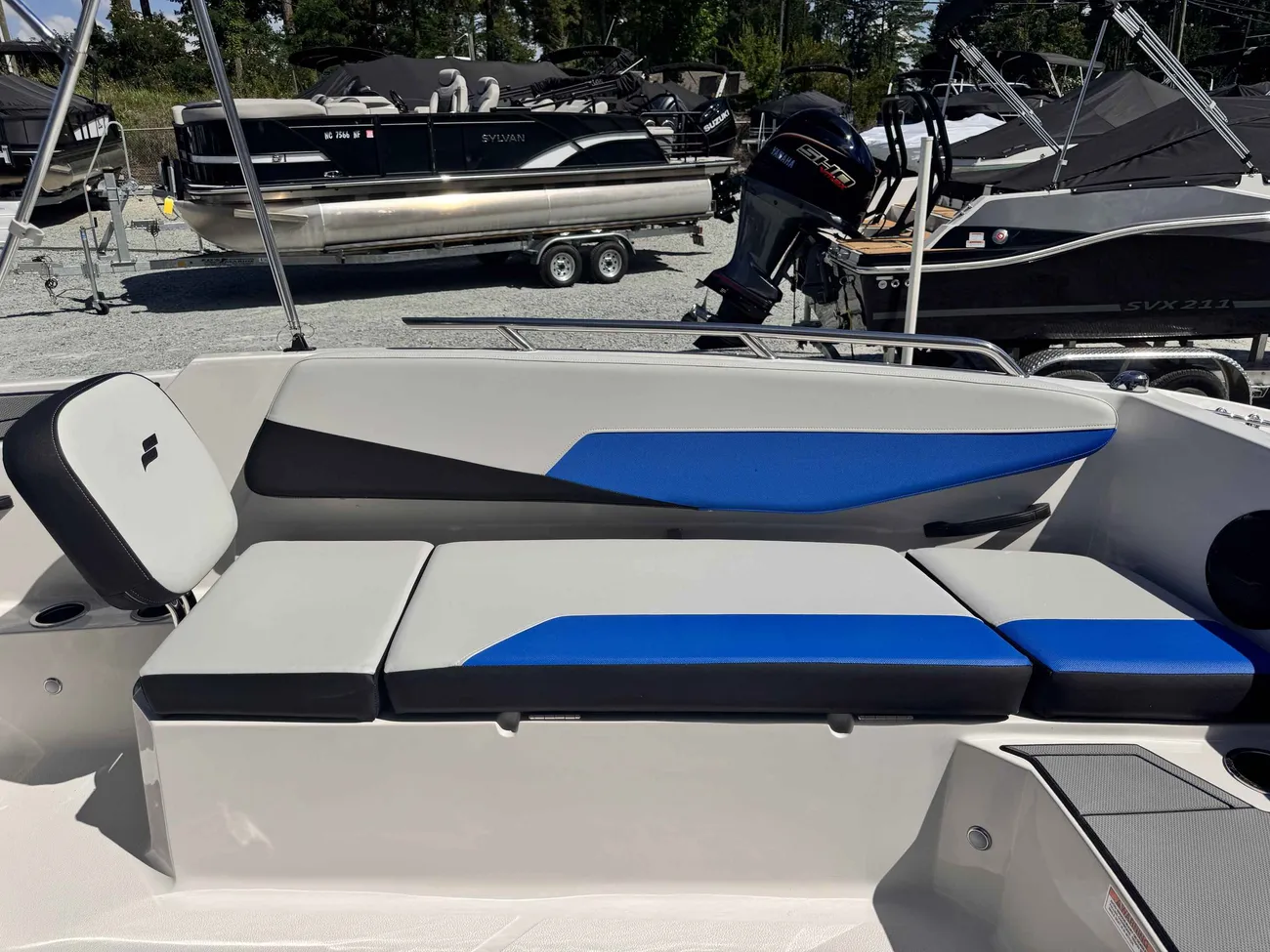 2026 Starcraft SV 16-3