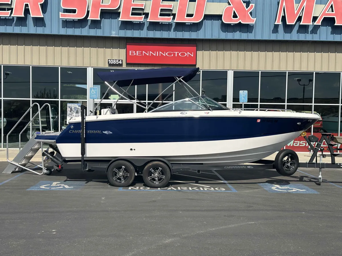 2022 Chaparral 247 SSX-1