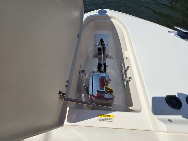 2017 Grady White 335 FREEDOM detail image 19