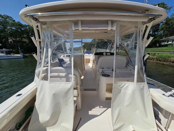 2017 Grady White 335 FREEDOM detail image 6