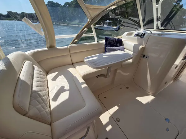 2017 Grady White 335 FREEDOM detail image 11