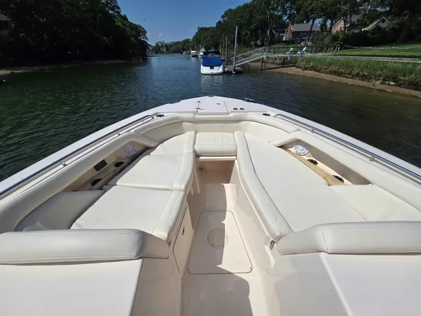 2017 Grady White 335 FREEDOM detail image 17