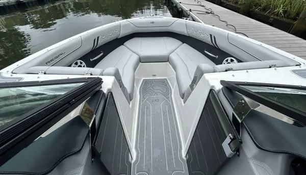 2026 Regal LX2 ULTIMATE detail image 9