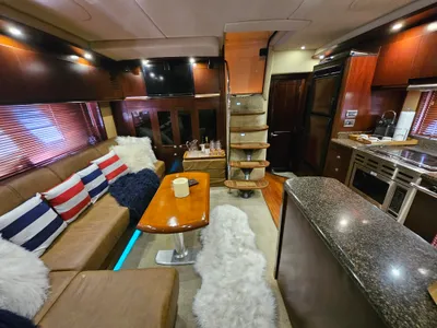Pre-Owned 2005 Sea ray Sundancer 48 for Sale | Vancouver, BC | M&P Yacht Centre | 6865a127785d9511de0398fc