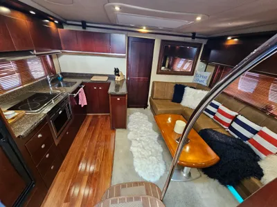 Pre-Owned 2005 Sea ray Sundancer 48 for Sale | Vancouver, BC | M&P Yacht Centre | 6865a127785d9511de0398fc