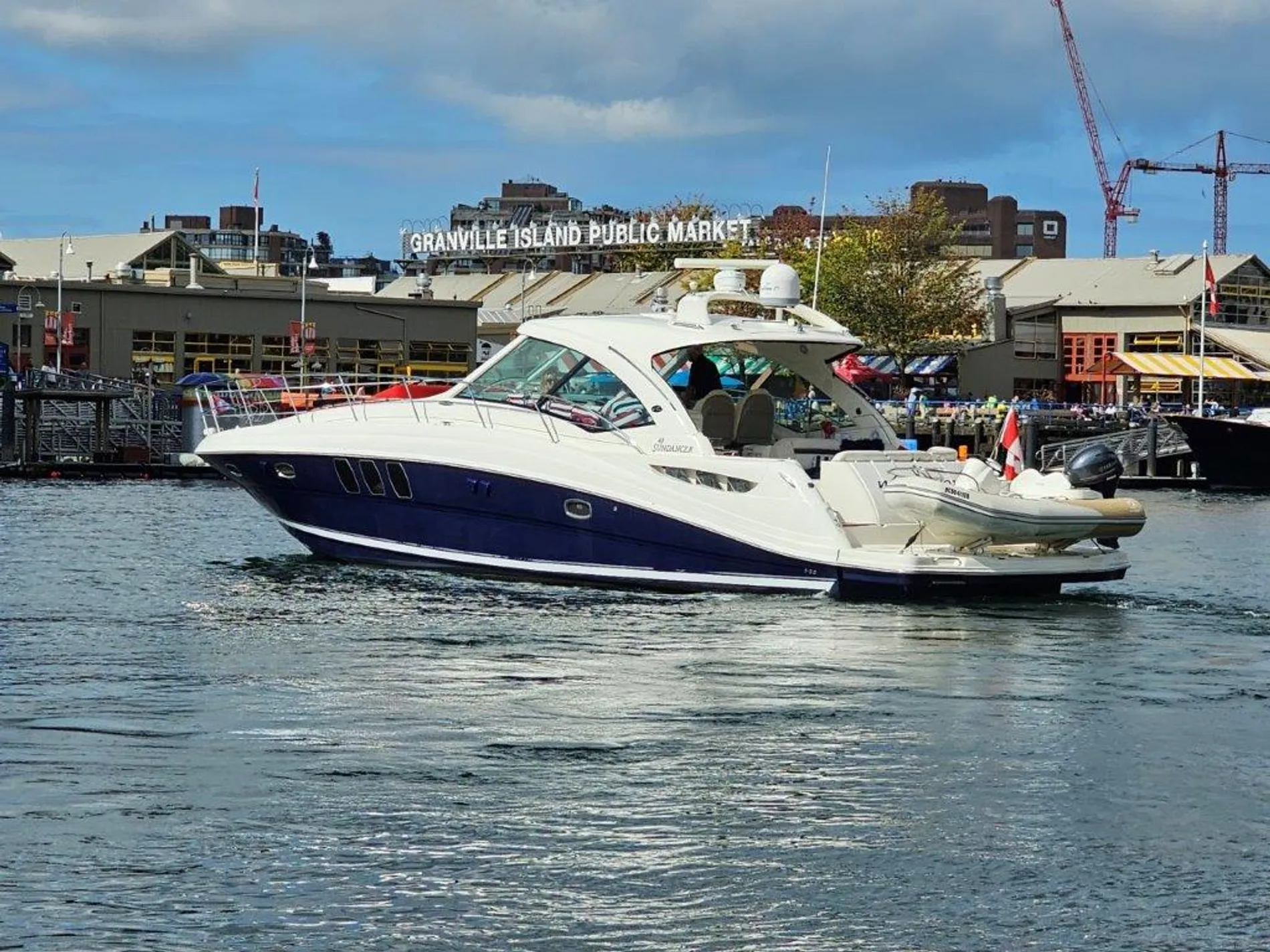 Pre-Owned 2005 Sea ray Sundancer 48 for Sale | Vancouver, BC | M&P Yacht Centre | 6865a127785d9511de0398fc