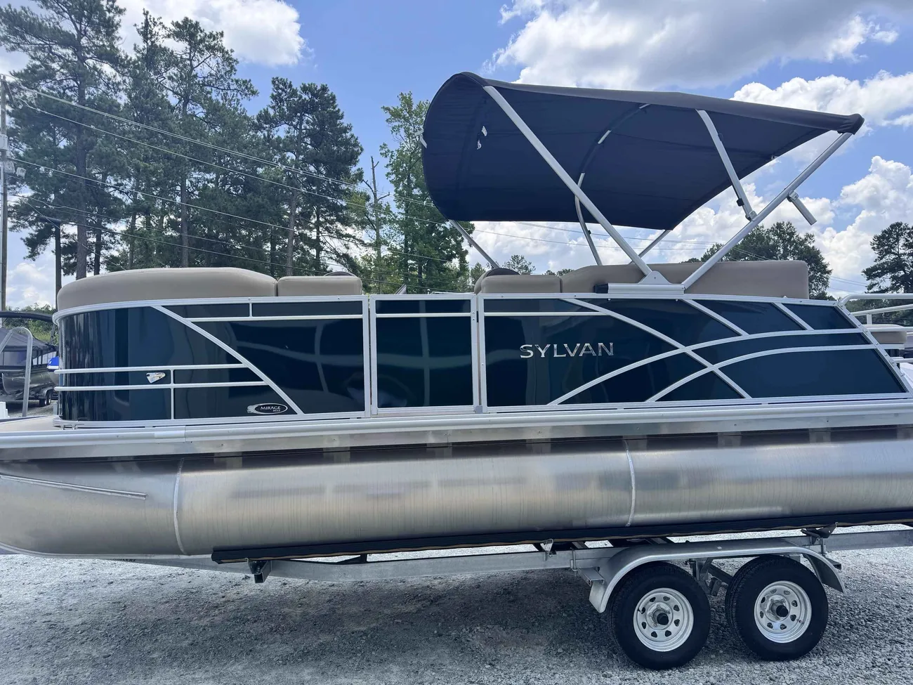 2026 Sylvan Mirage 8522 CLZ-3