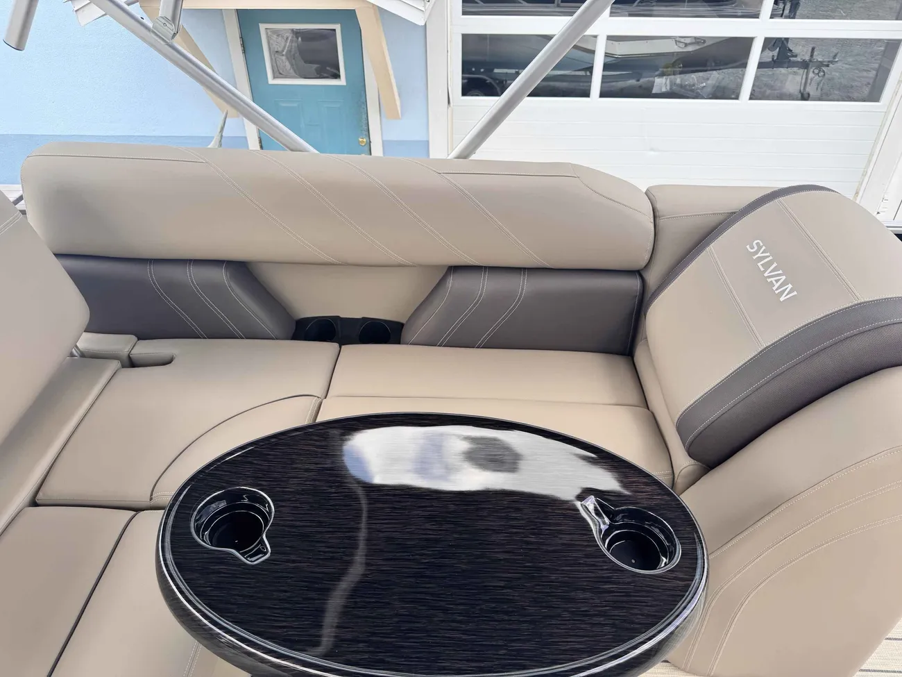 2026 Sylvan Mirage 8522 CLZ-9
