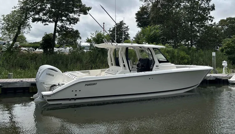 2026 Pursuit S 3280