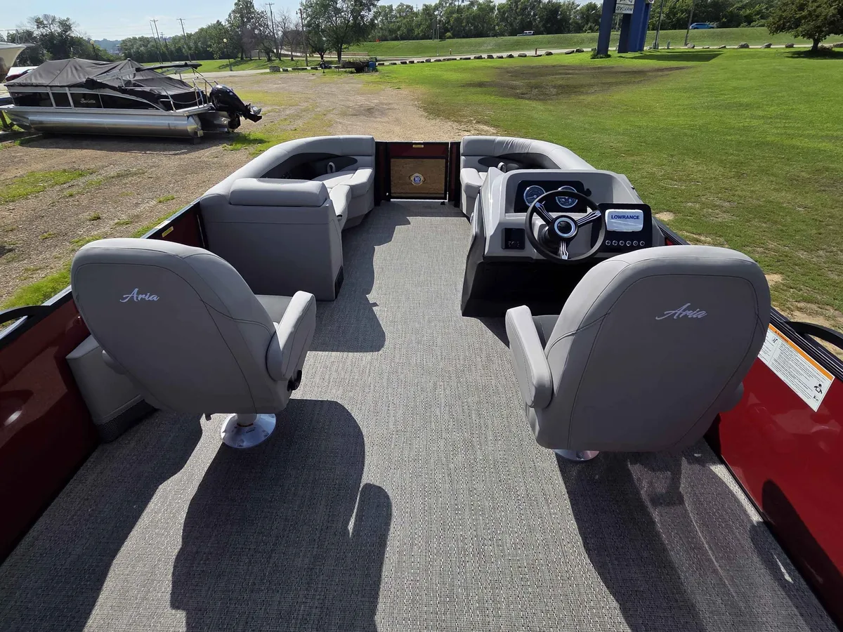 boat-carouselImage-image