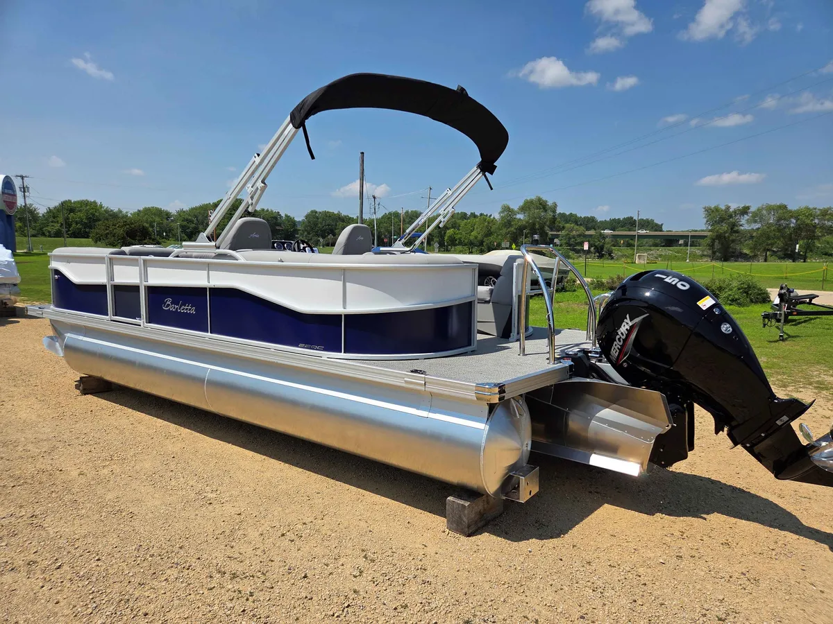 boat-carouselImage-image