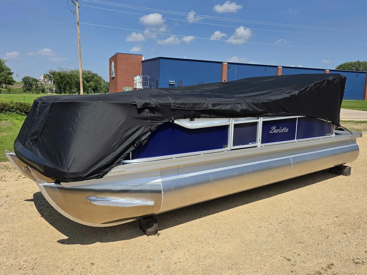 boat-carouselImage-image