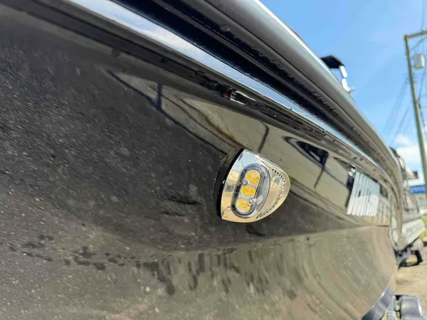 2022 Bayliner VR5-4