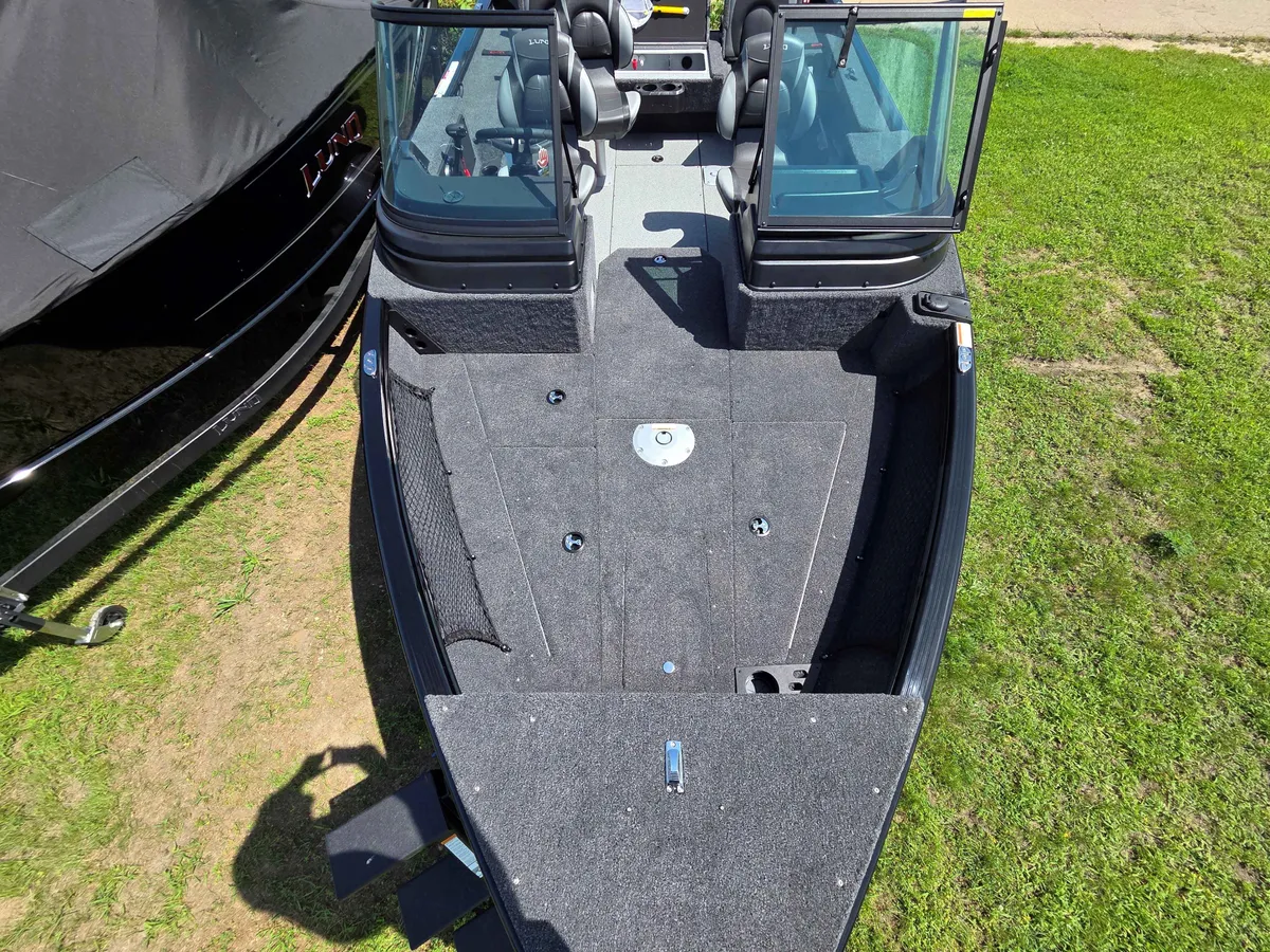 boat-carouselImage-image