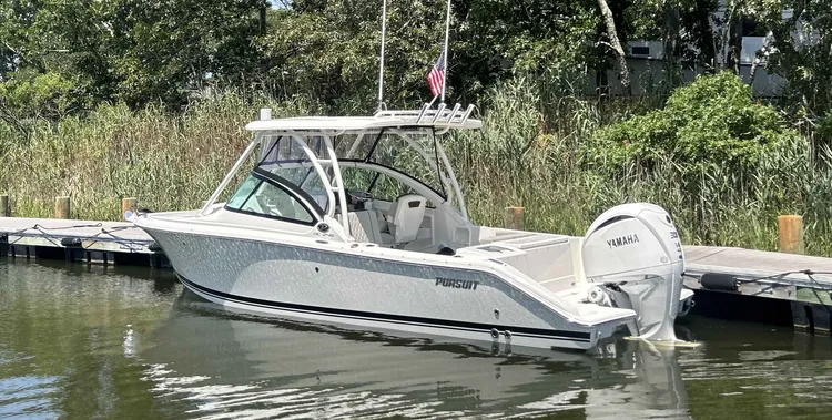 2026 Pursuit DC 2460