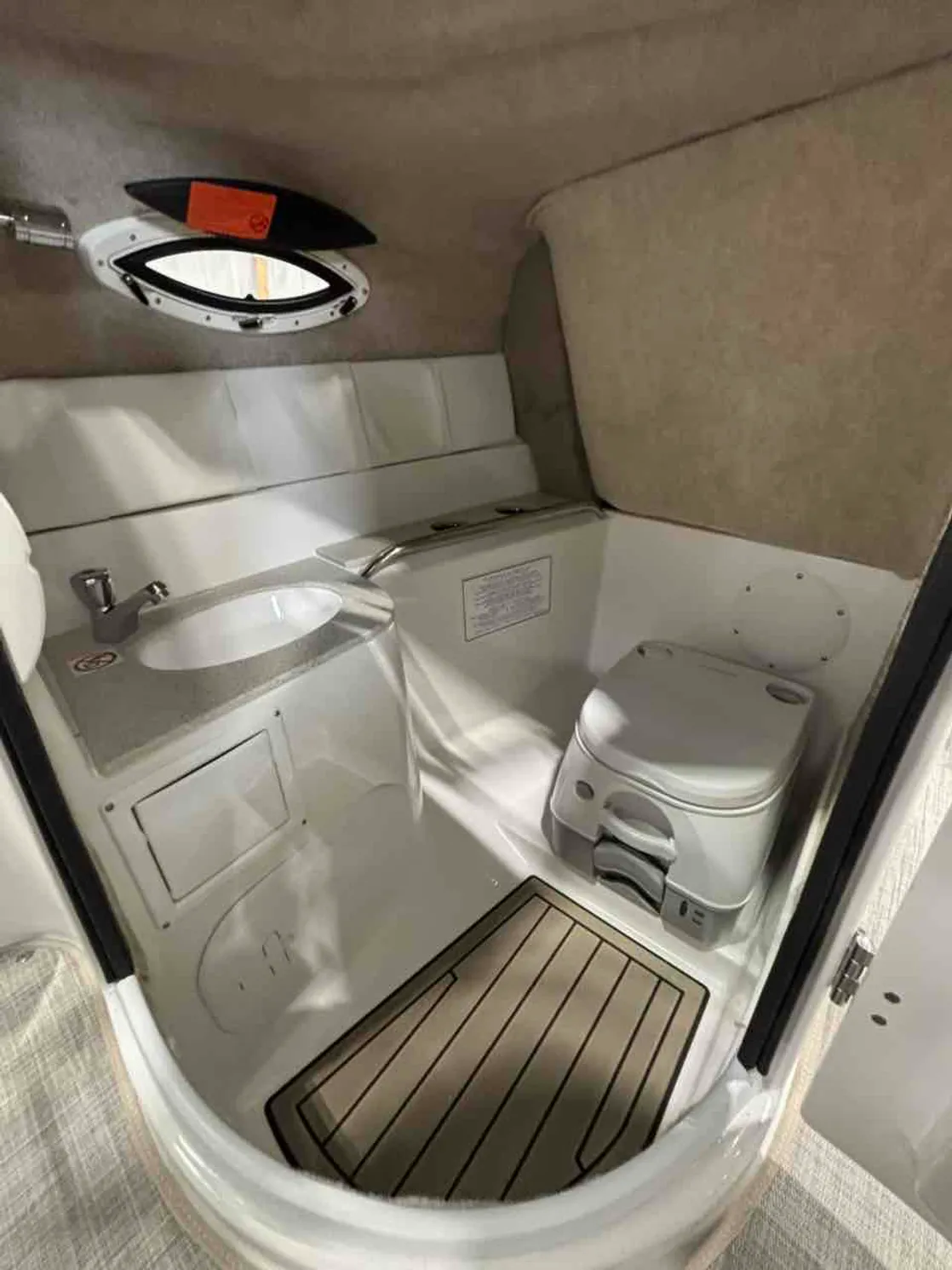 dummy-boat-img