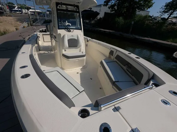 2026 Cobia 285 CC detail image 13