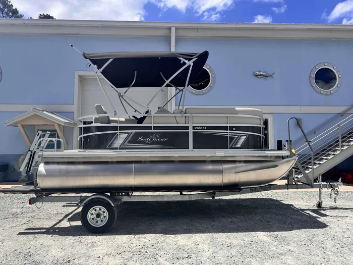 2026 SunChaser Vista 16 LR0