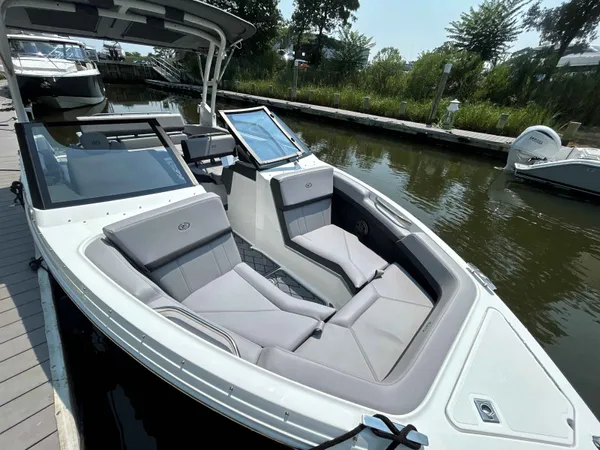 2026 Cobalt R4 detail image 18