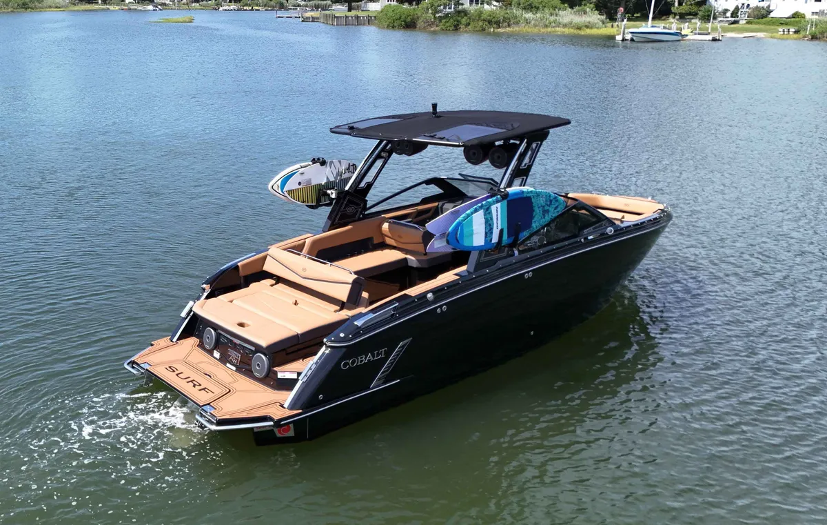 2026 Cobalt R8 SURF
