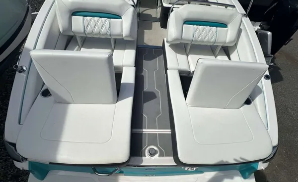 2020 Regal LS4 detail image 7