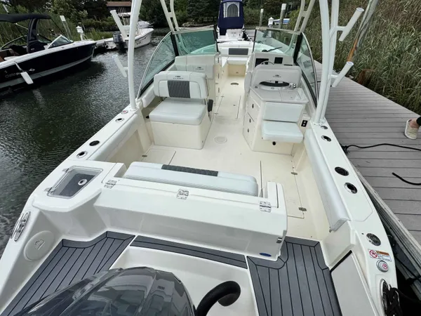 2026 Cobia 240 DC detail image 4