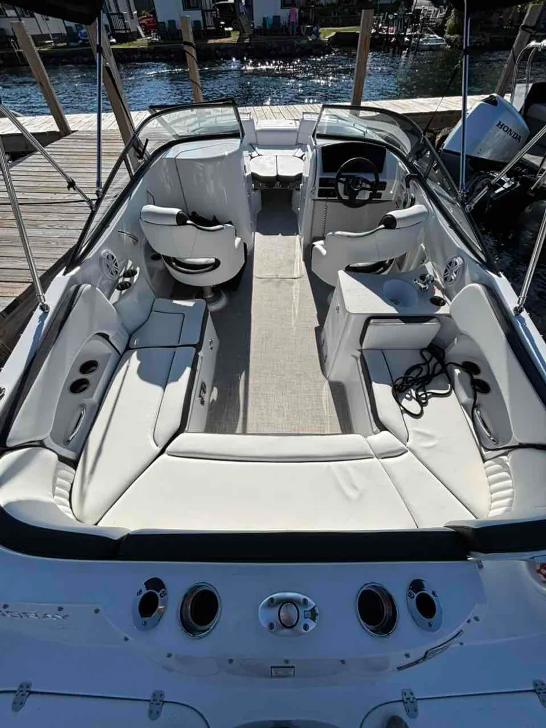 dummy-boat-img