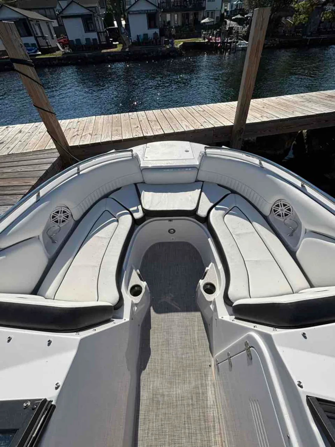 dummy-boat-img