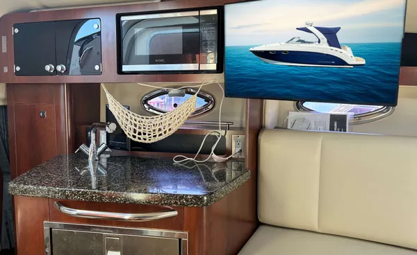 2018 Chaparral 270 SIGNATURE detail image 16