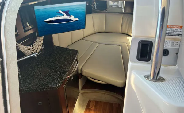 2018 Chaparral 270 SIGNATURE detail image 14
