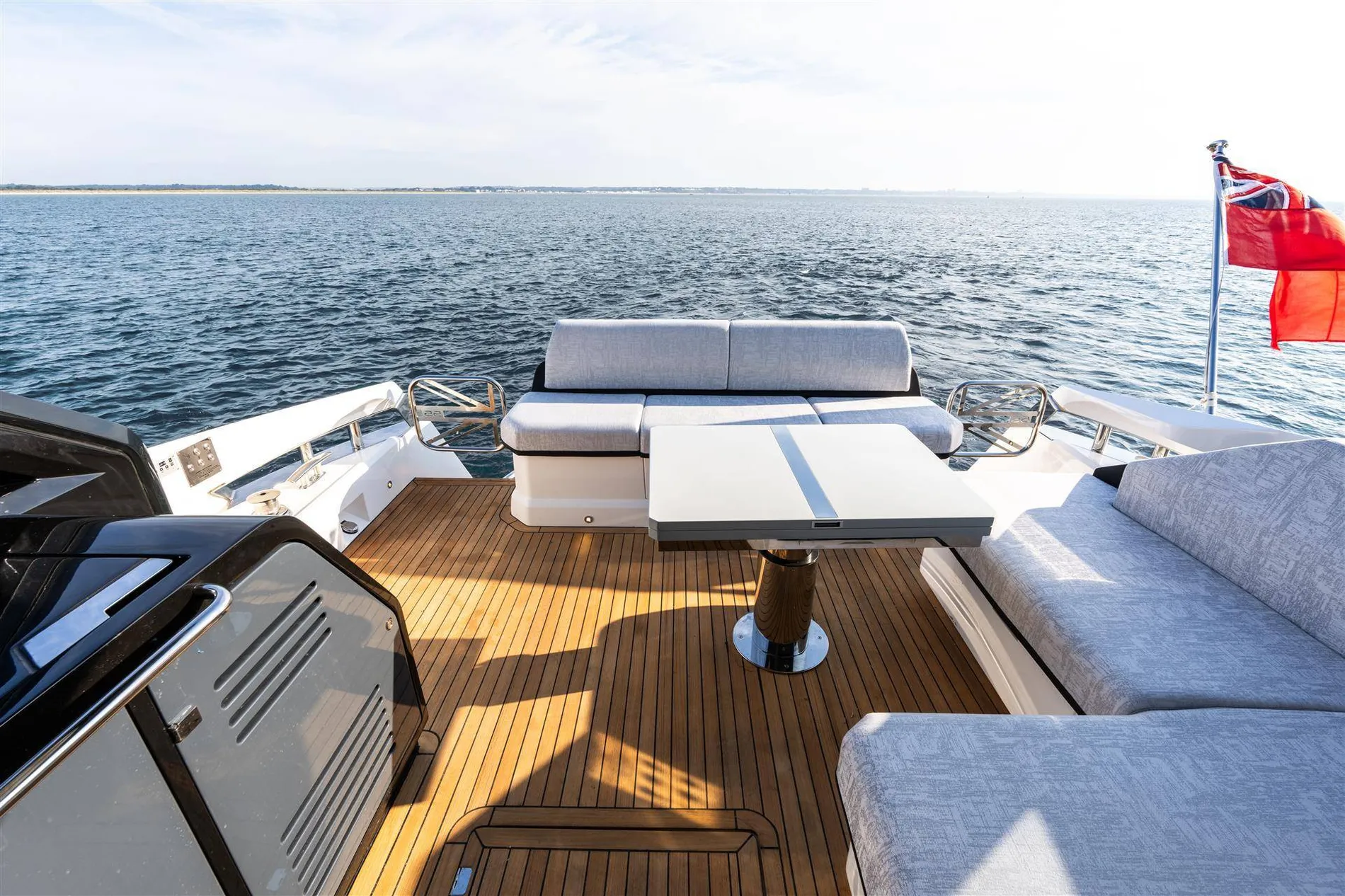 New 2027 Sunseeker Predator 55 for Sale | Vancouver, BC | M&P Yacht Centre | 68b0ae3d8b2386ae3808f7c2
