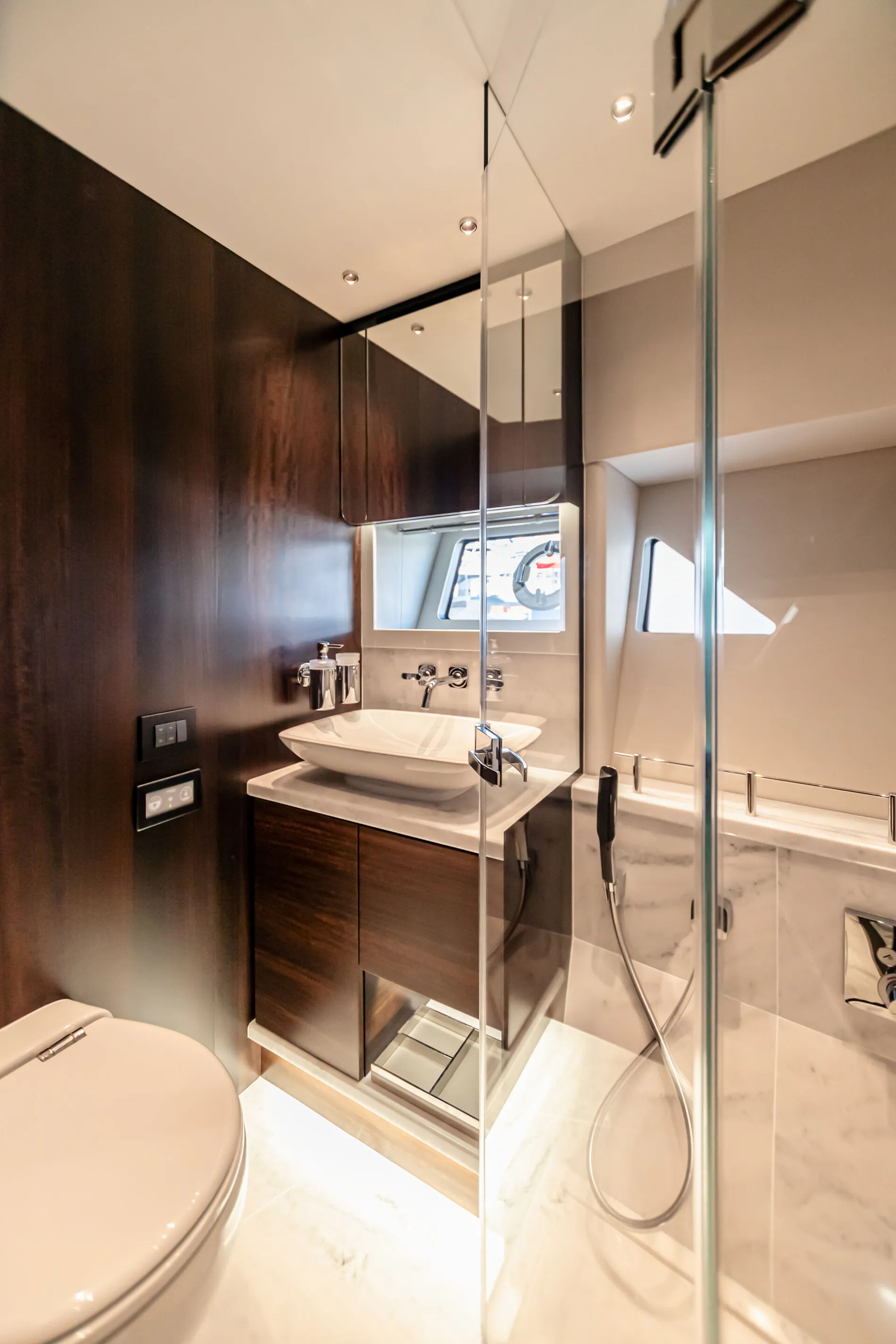 New 2027 Sunseeker Predator 65 for Sale | Vancouver, BC | M&P Yacht Centre | 68b0b07aa32949901a01fba9
