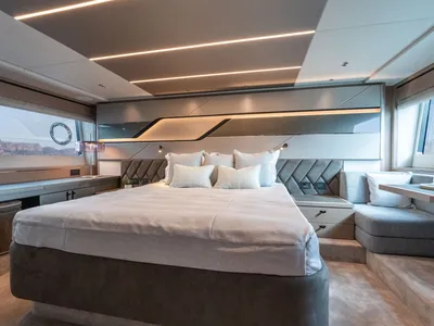New 2027 Sunseeker Predator 75 for Sale | Vancouver, BC | M&P Yacht Centre | 68b0b1b18827937d74076ac1