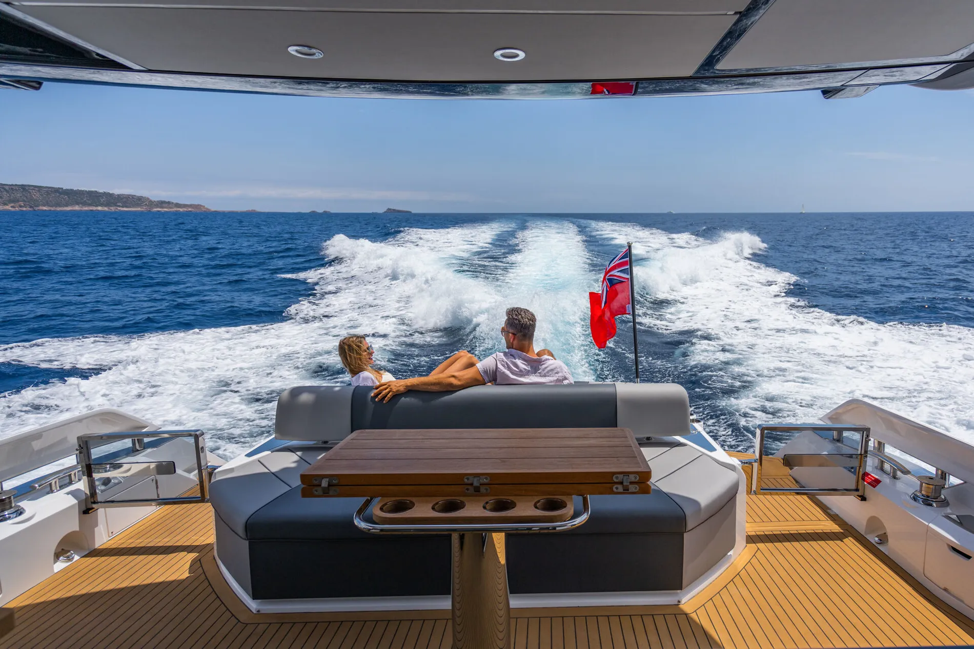 New 2027 Sunseeker 65 Sport Yacht for Sale | Vancouver, BC | M&P Yacht Centre | 68b0b344bca80c48c604cbc8