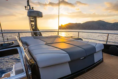 New 2027 Sunseeker 65 Sport Yacht for Sale | Vancouver, BC | M&P Yacht Centre | 68b0b344bca80c48c604cbc8