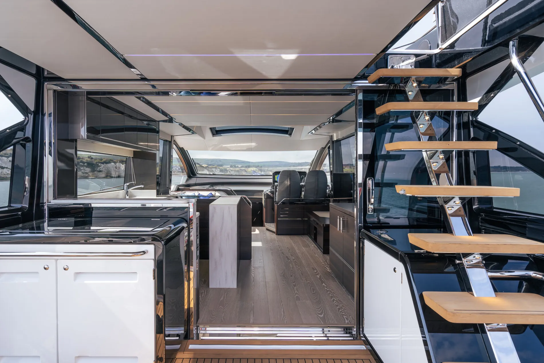 New 2027 Sunseeker 65 Sport Yacht for Sale | Vancouver, BC | M&P Yacht Centre | 68b0b344bca80c48c604cbc8