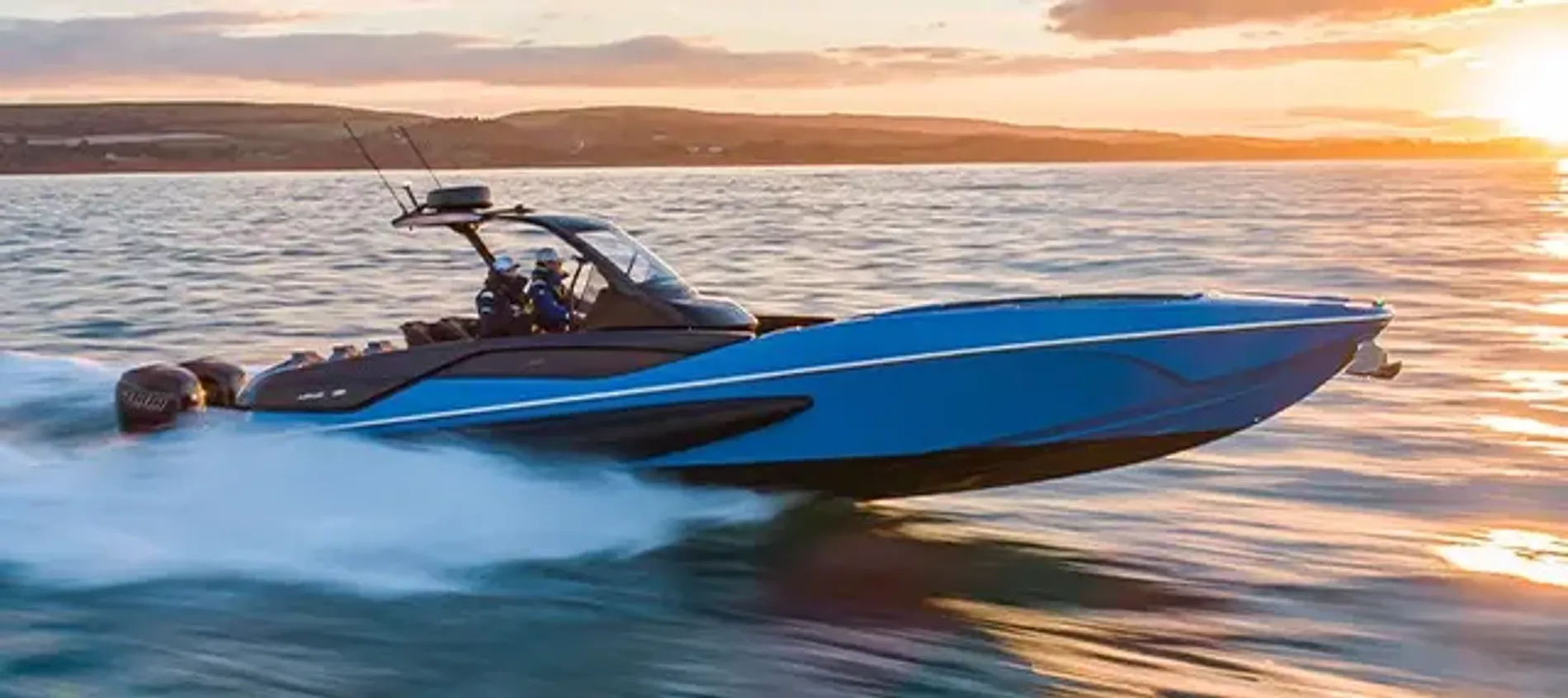 New 2027 Sunseeker Hawk 38 for Sale | Vancouver, BC | M&P Yacht Centre | 68b0b7526181697e5b0bd6ee