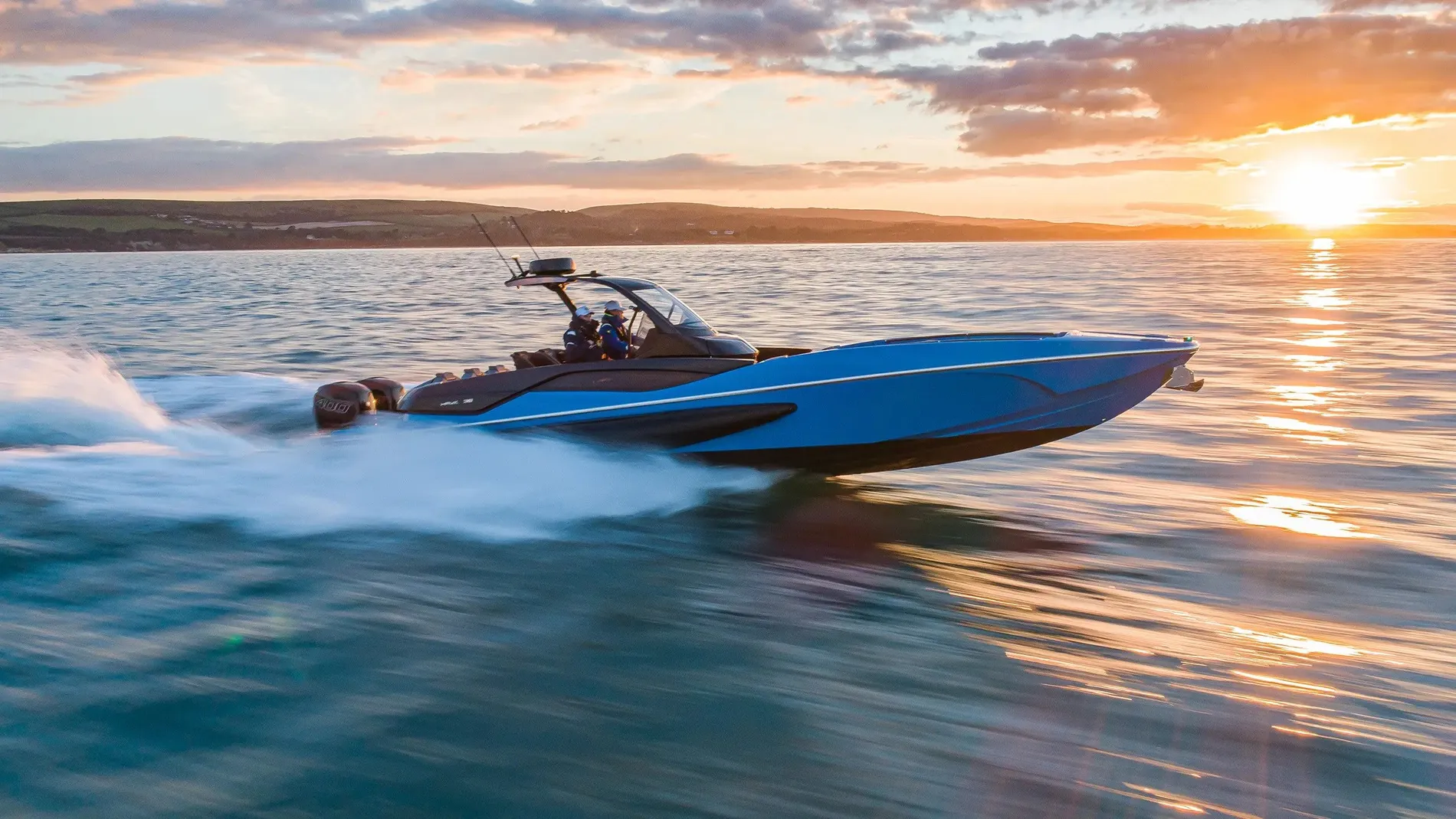 New 2027 Sunseeker Hawk 38 for Sale | Vancouver, BC | M&P Yacht Centre | 68b0b7526181697e5b0bd6ee