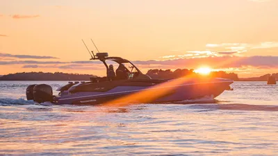 New 2027 Sunseeker Hawk 38 for Sale | Vancouver, BC | M&P Yacht Centre | 68b0b7526181697e5b0bd6ee