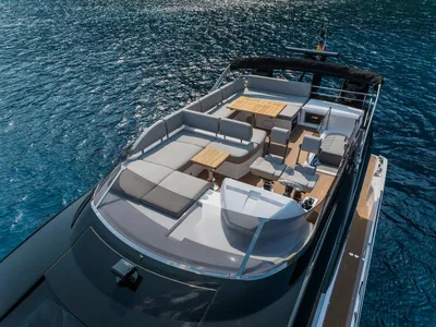New 2027 Sunseeker 75 Sport Yacht for Sale | Vancouver, BC | M&P Yacht Centre | 68b0bfc01bbe1eac910a4e3e