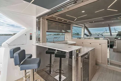 New 2027 Sunseeker Manhattan 55 for Sale | Vancouver, BC | M&P Yacht Centre | 68b0c6a33a5075fc2a0ca56e