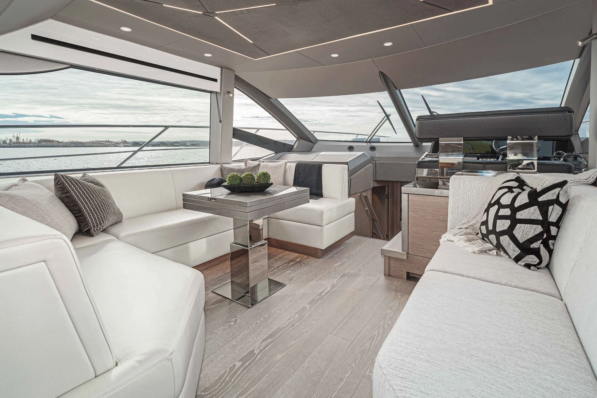 New 2027 Sunseeker Manhattan 55 for Sale | Vancouver, BC | M&P Yacht Centre | 68b0c6a33a5075fc2a0ca56e