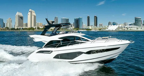 2027 Sunseeker Manhattan 55